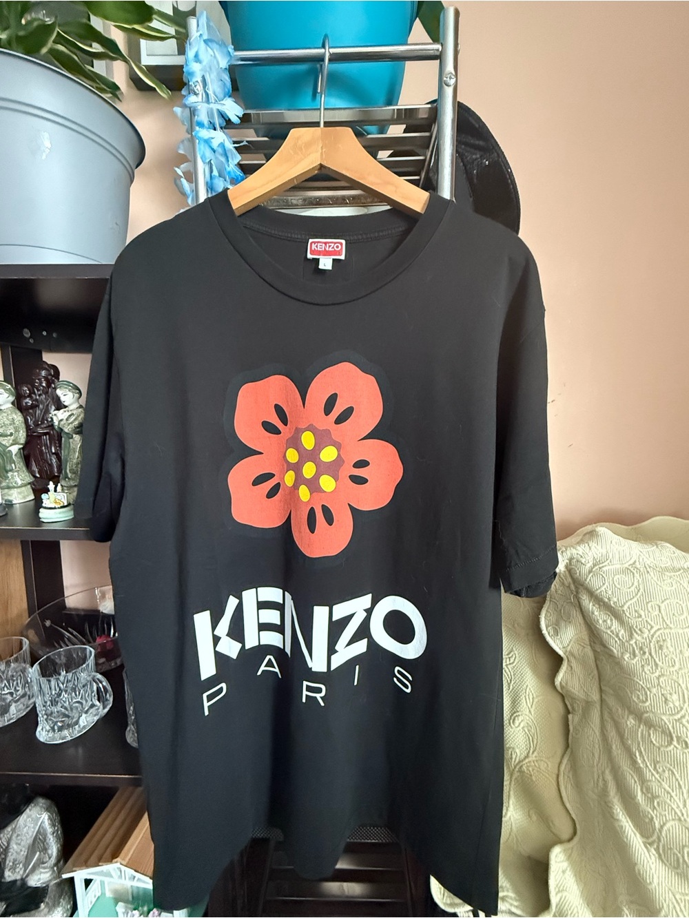 Kenzo Black T-Shirt with White Logo Care Tag